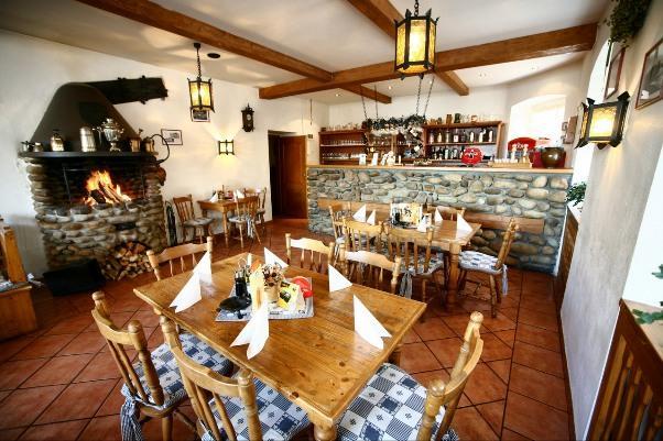 Hotel Sumava วิชชีโบรด ภายนอก รูปภาพ